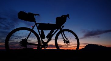 Gran Vertical '26 BREVET GRAVEL amanecer en Montserrat
