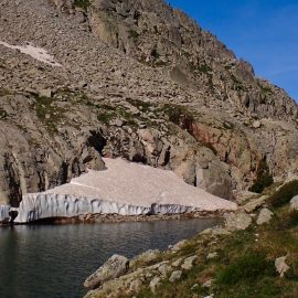 Ibones de Vallibierna & Llosás TREKKING