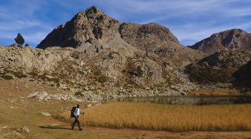 Vuelta a la Sierra de Cambra TREKKING Ibón d'Els Chunchos